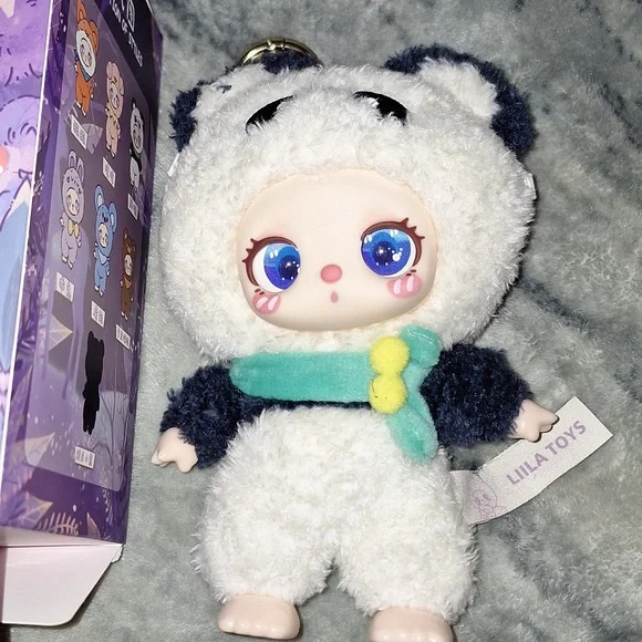 Liilas Zoo Confirmed Panda Keychain - Picture 2 of 3